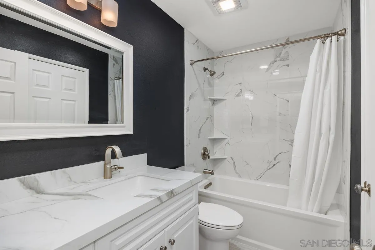 3683 Jetty Point Carlsbad, CA 92010 - Photo 24 of 30 Gallery Image 24
