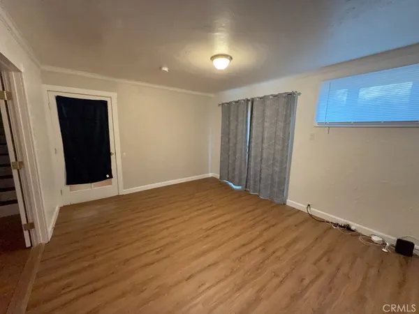 $1,900 | 595 9th Street, Lakeport, CA 95453