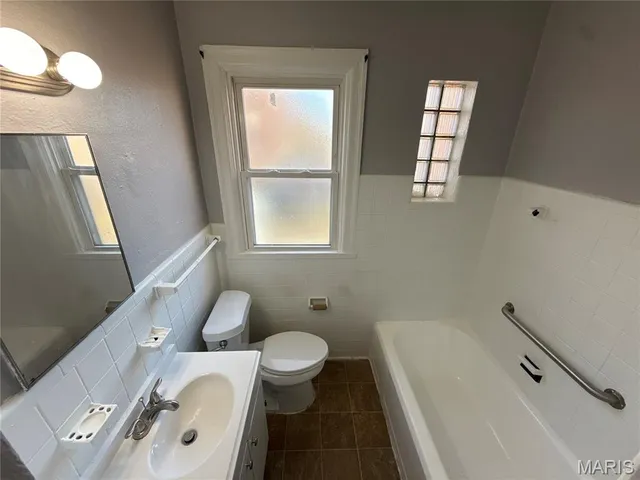 $92,500 | 8841 Jennings Station Road, Jennings, MO 63136