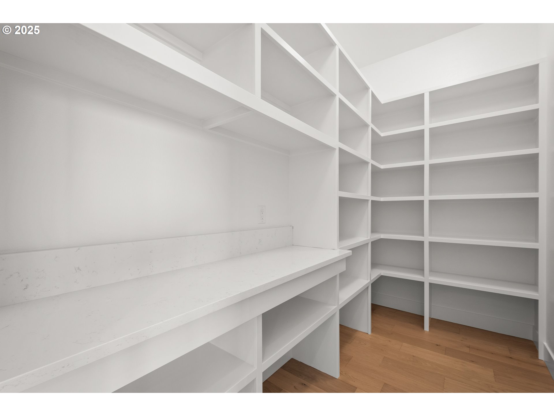 1669 Northwest Goodwin Street Camas, WA 98607 - Photo 18 of 47 Kitchen