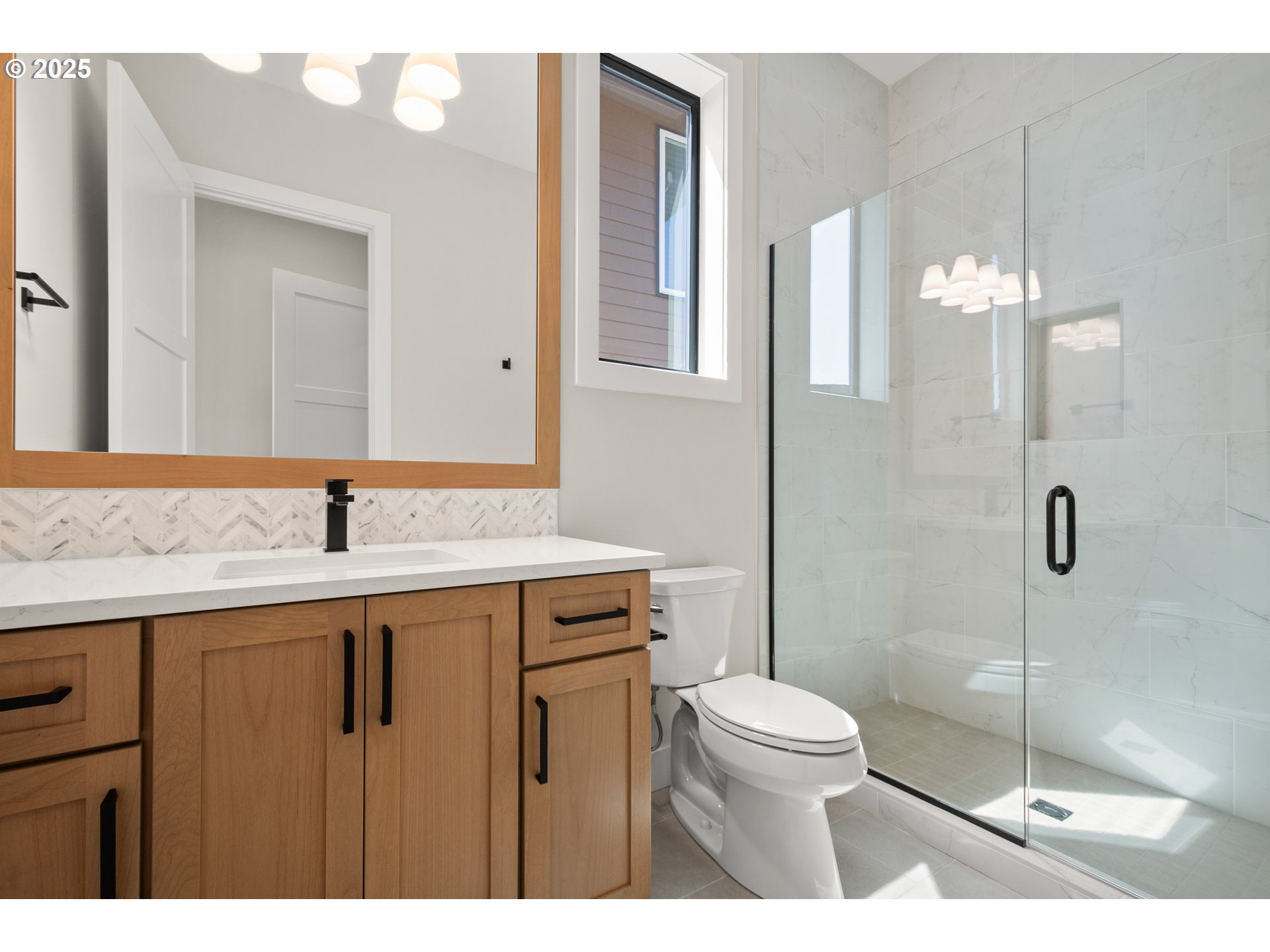 1669 Northwest Goodwin Street Camas, WA 98607 - Photo 21 of 47 Bathroom