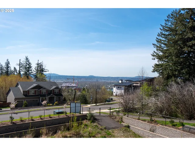 $1,627,900 | 1669 Northwest Goodwin Street, Camas, WA 98607