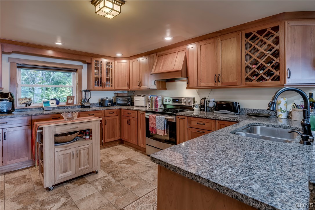 8521 North Shore Road Diana, NY 13648 - Photo 13 of 50