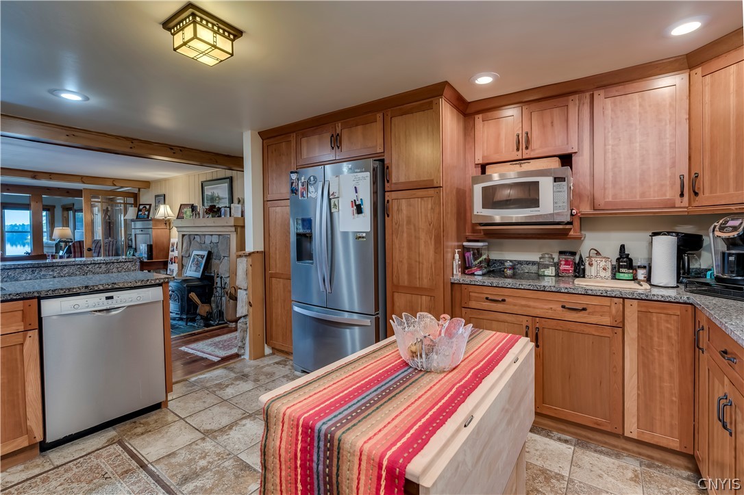 8521 North Shore Road Diana, NY 13648 - Photo 15 of 50