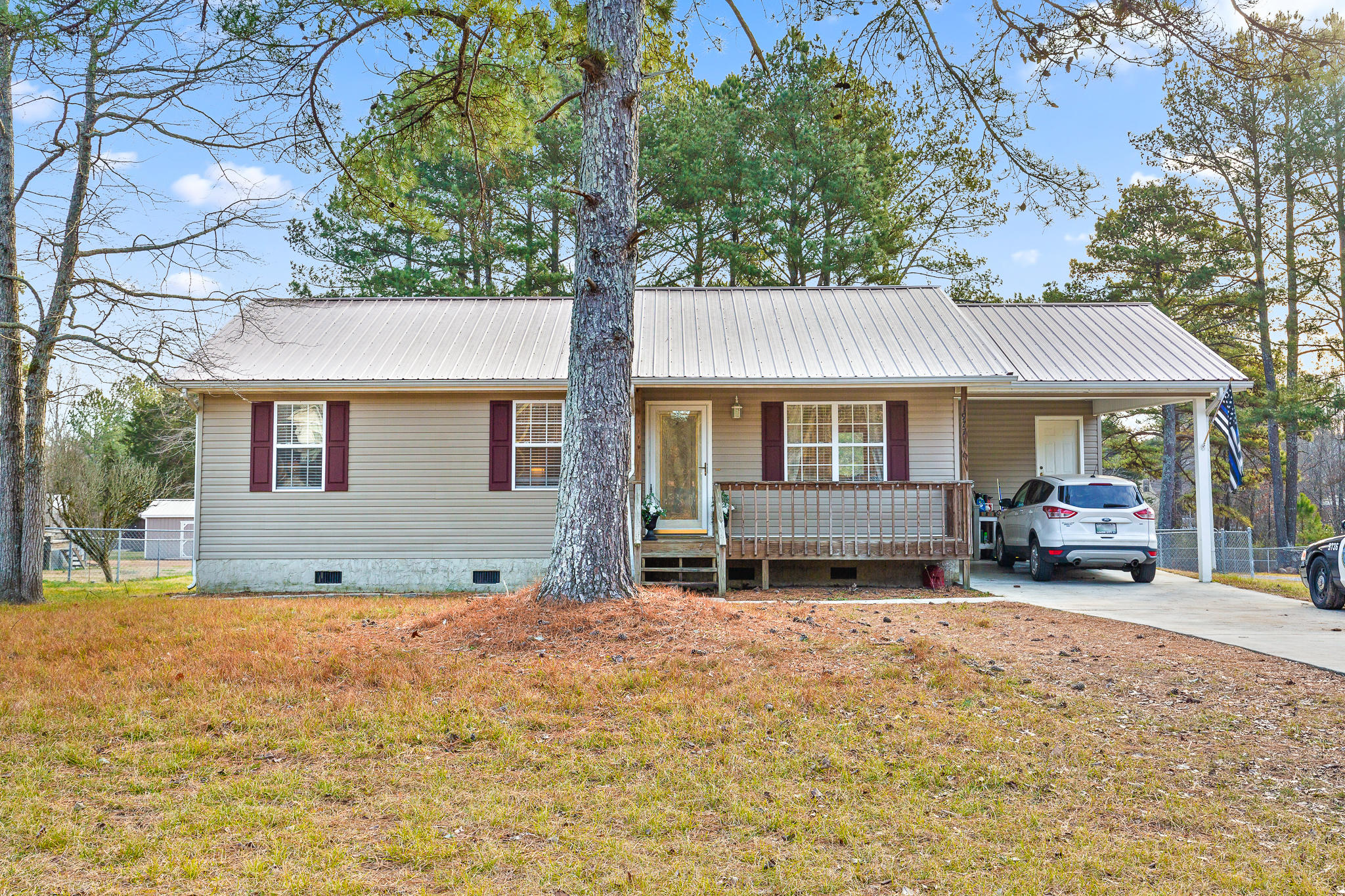 1977 Southeast Hunt Road Cleveland, TN 37323 - Photo 17 of 17 Front