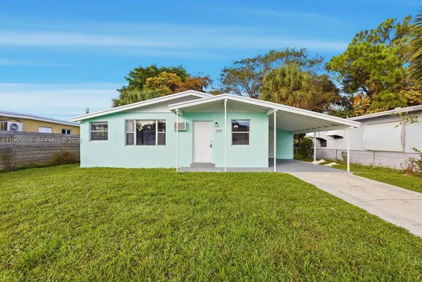 $2,498 | 533 Northwest 15th Way, Fort Lauderdale, FL 33311