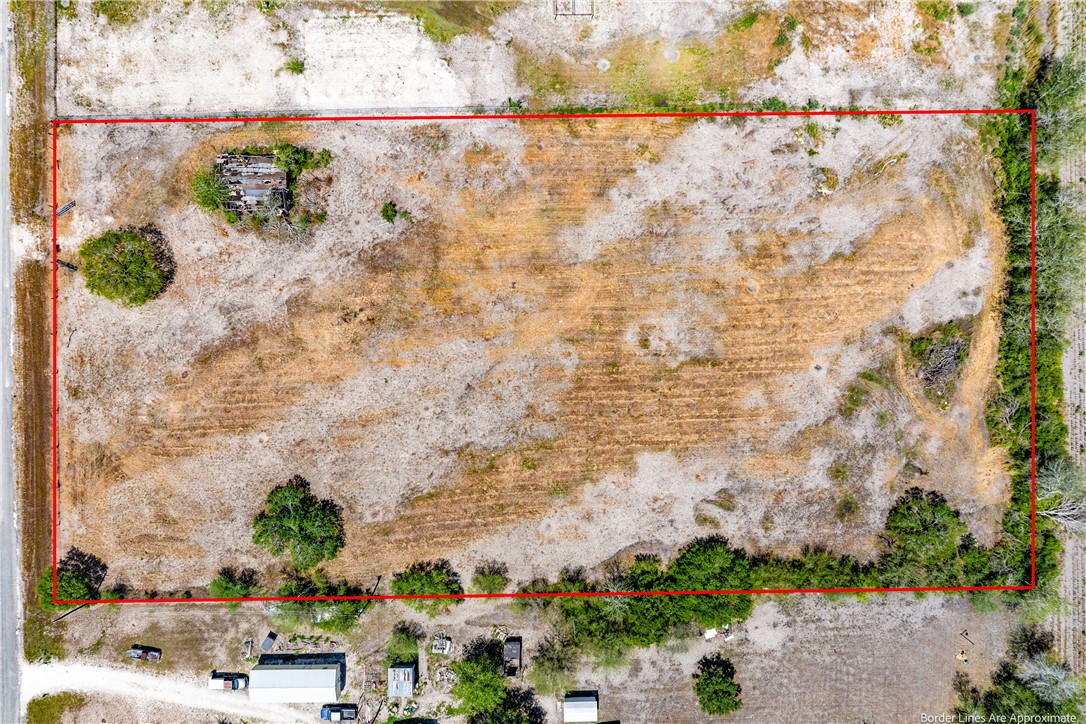 310 Cr Orange Grove, TX 78372 - Photo 3 of 32