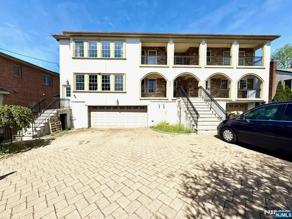 $4,500 | 423 Bergen Boulevard, Palisades Park, NJ 07650