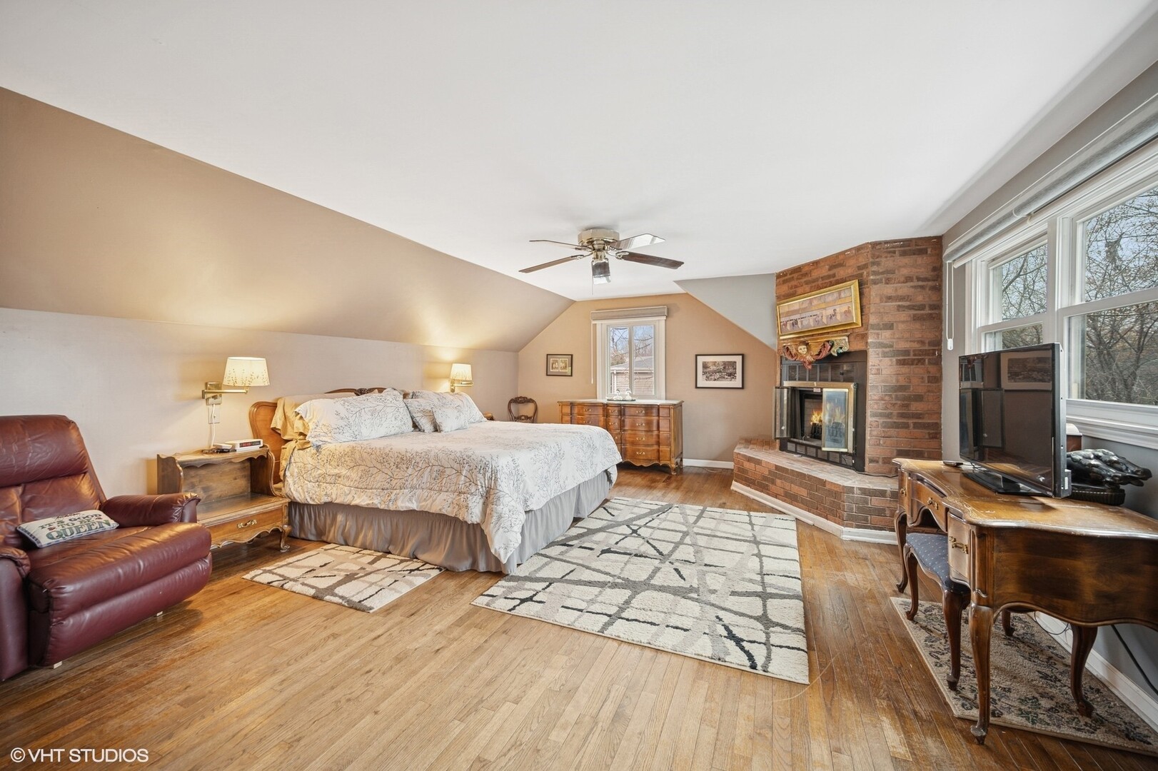 4035 Crestwood Drive Northbrook, IL 60062 - Photo 12 of 20