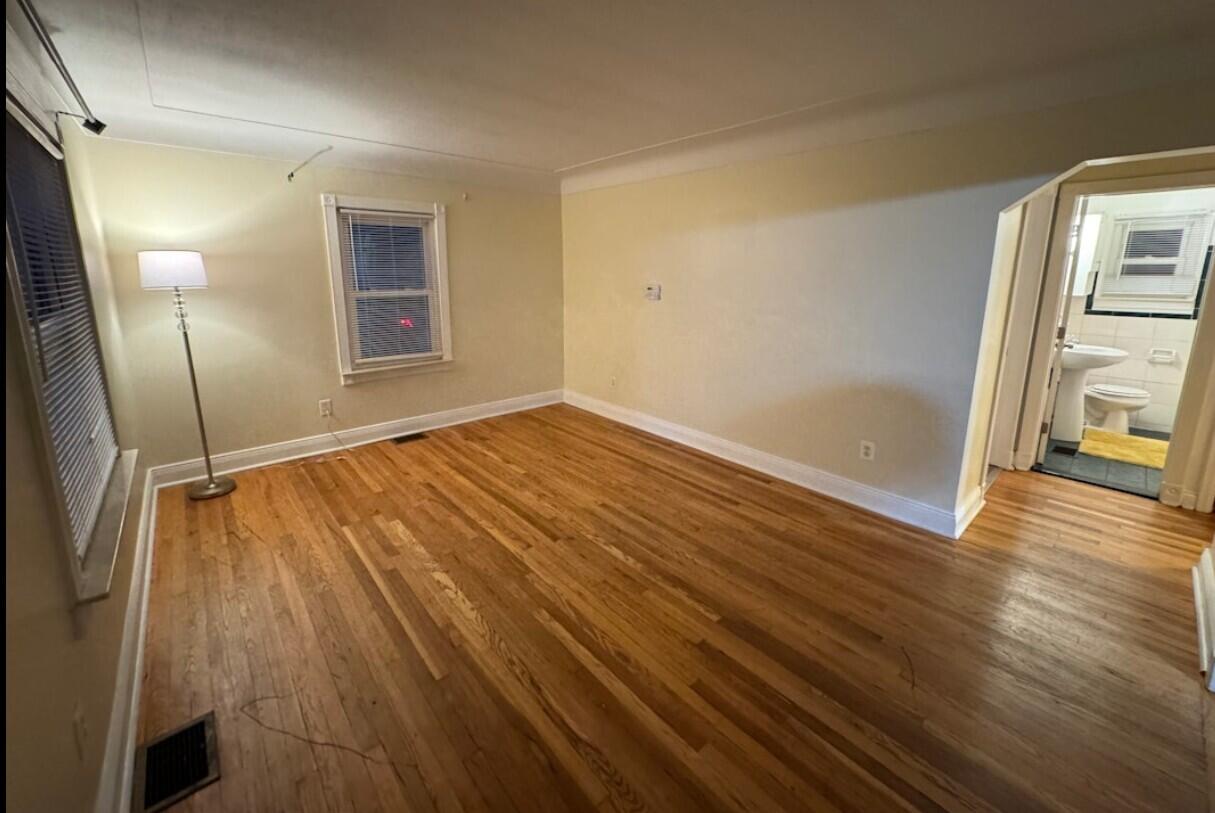 2363 East Maple Road Troy, MI 48083 - Photo 3 of 18 Screenshot 2025-12-05 191950