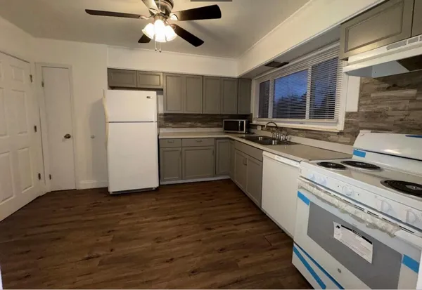 $1,783 | 2363 East Maple Road, Troy, MI 48083