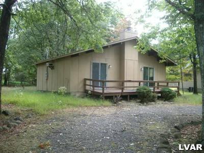 1914 Pine Ridge Bushkill, PA 18324 - Photo 1 of 5 Gallery Image 1
