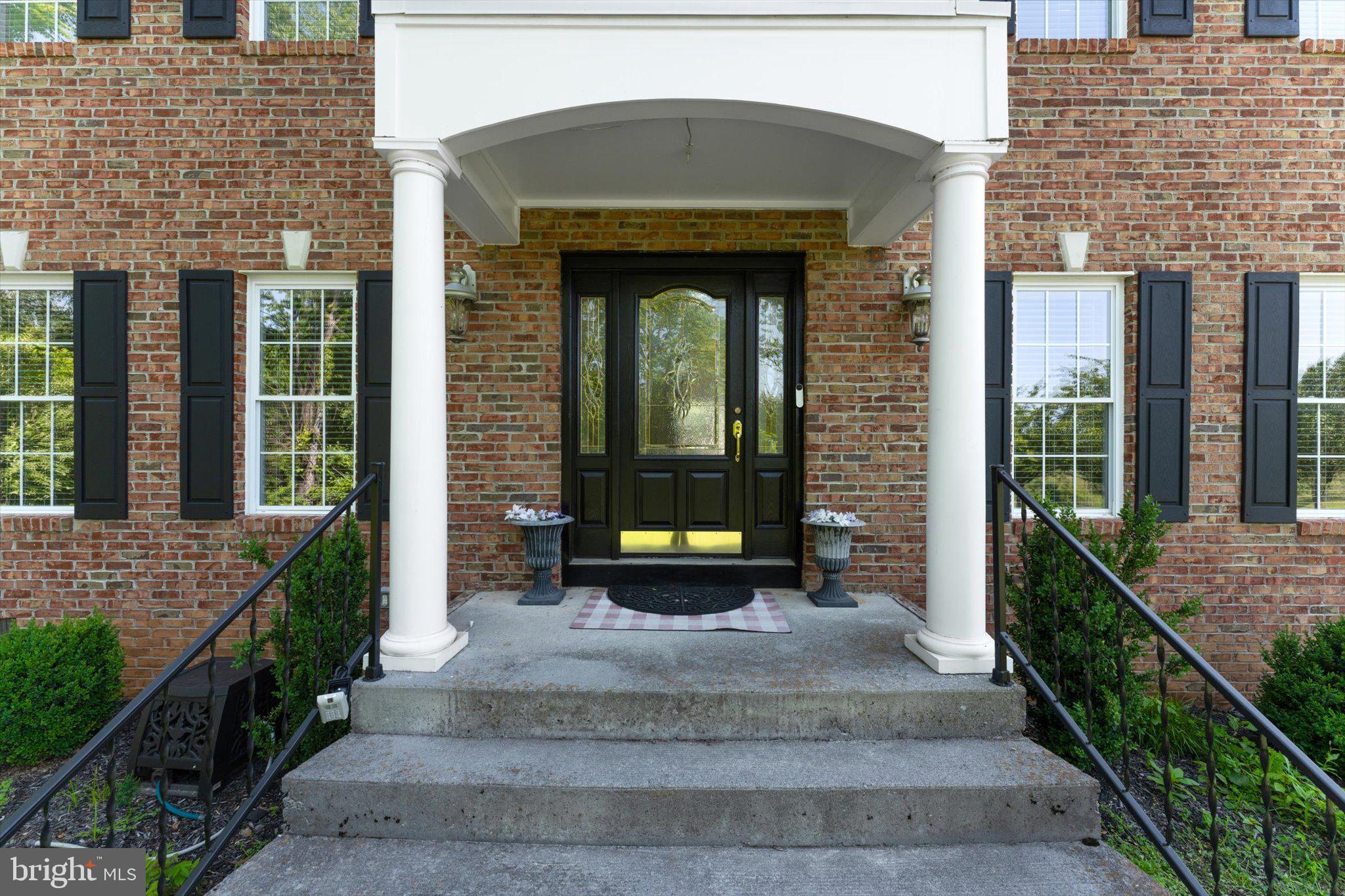 960 Laurel Grove Road Winchester, VA 22602 - Photo 4 of 67 Gallery Image 4