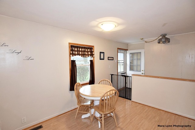 352 Douglas Road Batavia, IL 60510 - Photo 13 of 25 Gallery Image 13