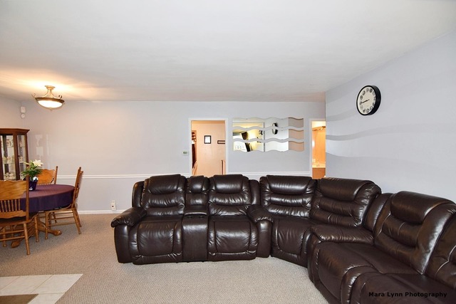 352 Douglas Road Batavia, IL 60510 - Photo 6 of 25 Gallery Image 6