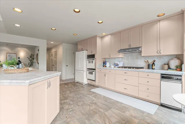 $1,895,000 | 21 Crest Lane, La Selva Beach, CA 95076