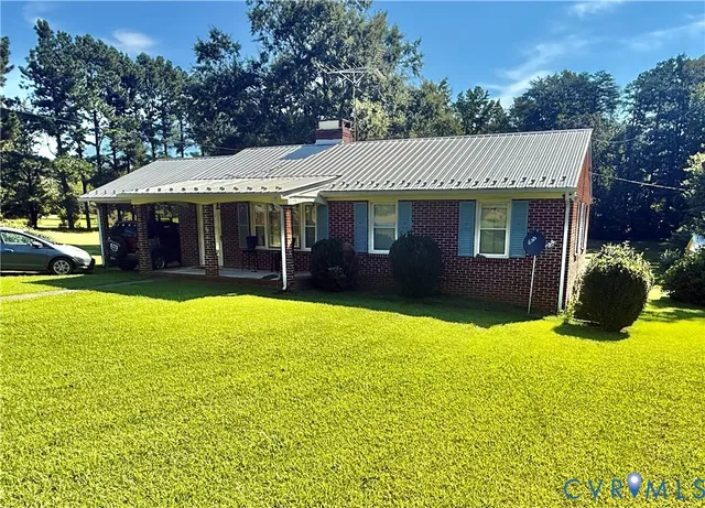 $185,000 | 585 Southern Drive, Keysville, VA 23947