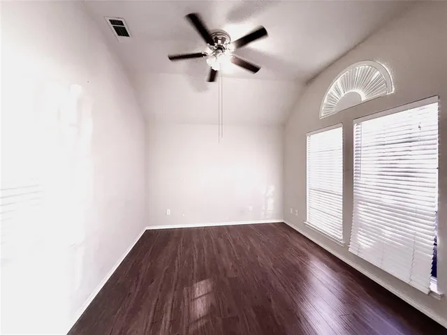 $2,400 | 8832 Fayetteville Drive, Fort Worth, TX 76244