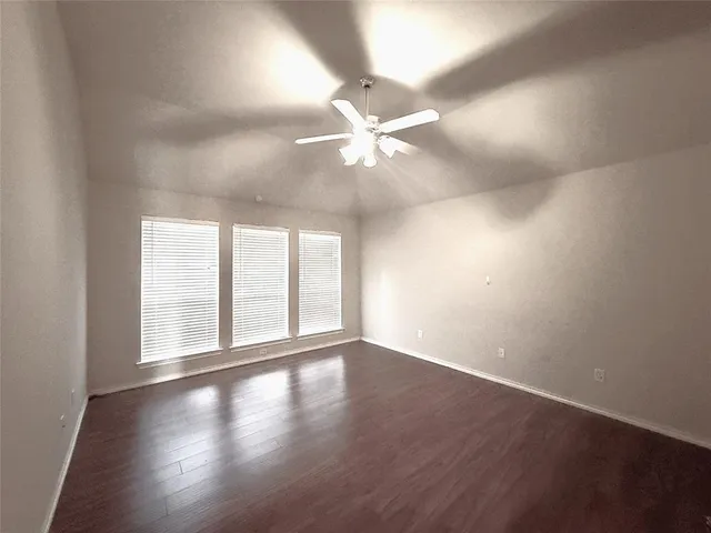 $2,400 | 8832 Fayetteville Drive, Fort Worth, TX 76244