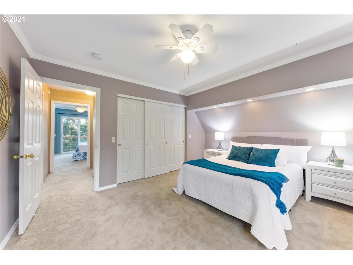 24076 Southwest Newland Road Wilsonville, OR 97070 - Photo 19 of 32 Gallery Image 19