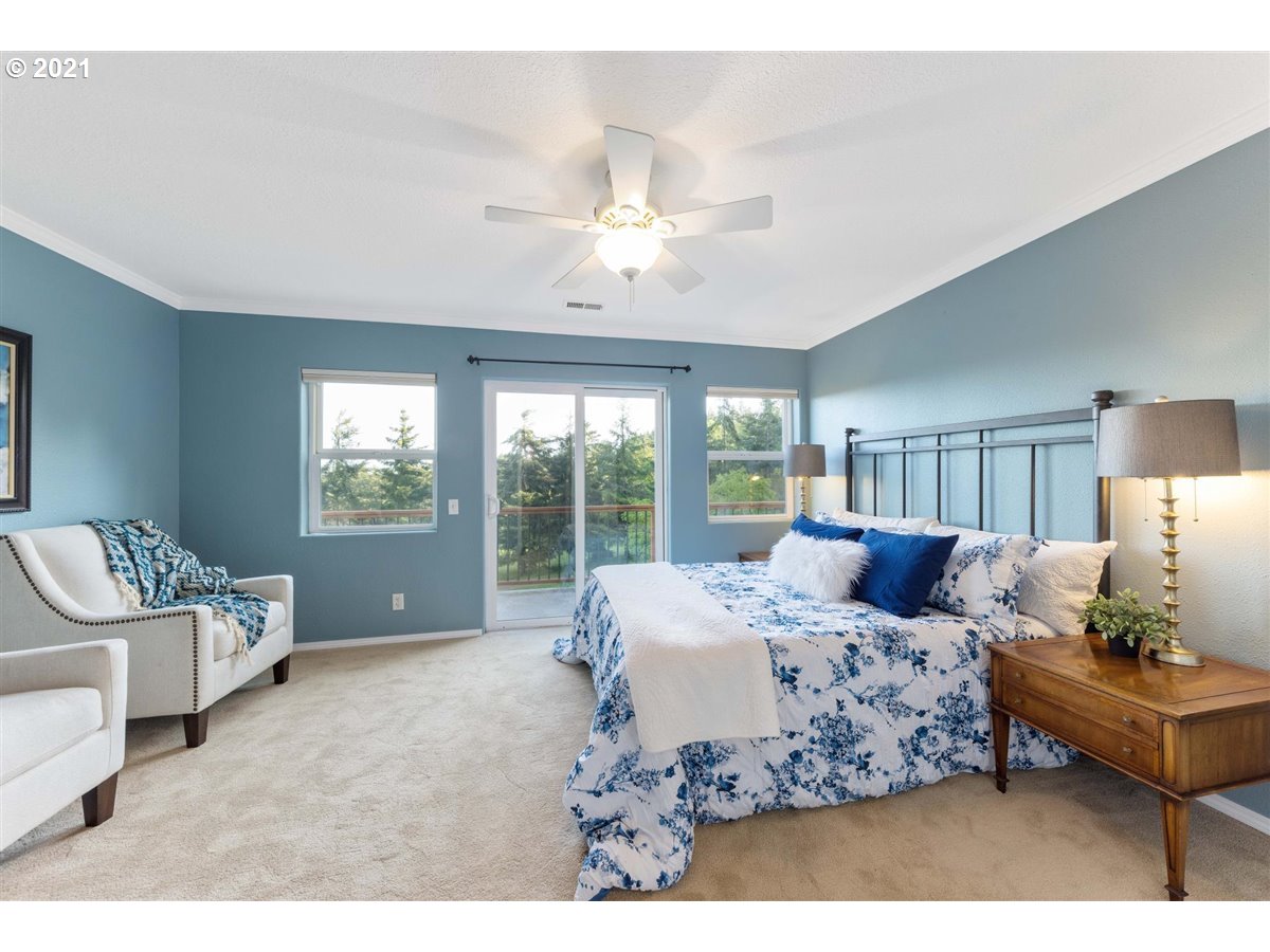24076 Southwest Newland Road Wilsonville, OR 97070 - Photo 20 of 32 Gallery Image 20