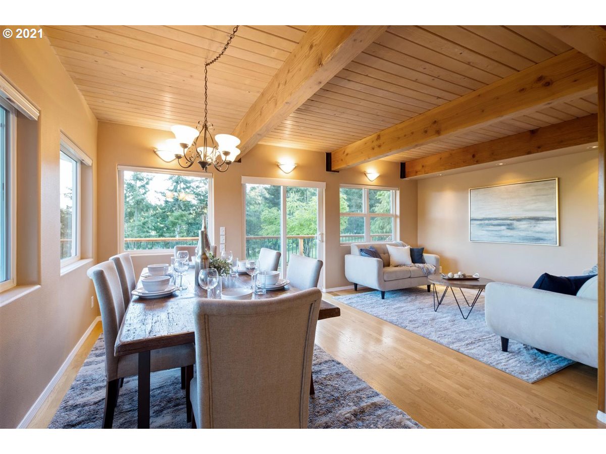 24076 Southwest Newland Road Wilsonville, OR 97070 - Photo 10 of 32 Gallery Image 10
