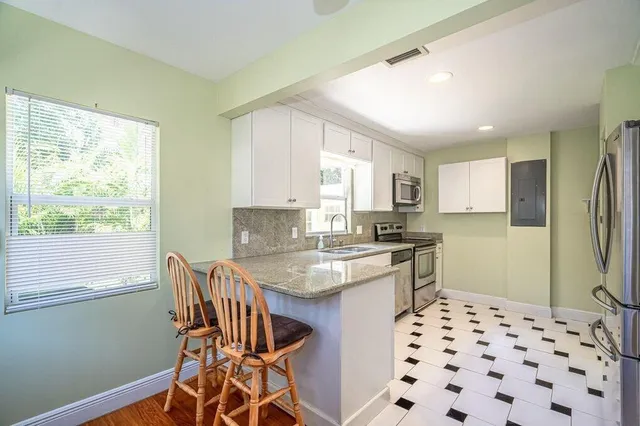 $695,000 | 213-215 Ocean Breeze, Lake Worth Beach, FL 33460