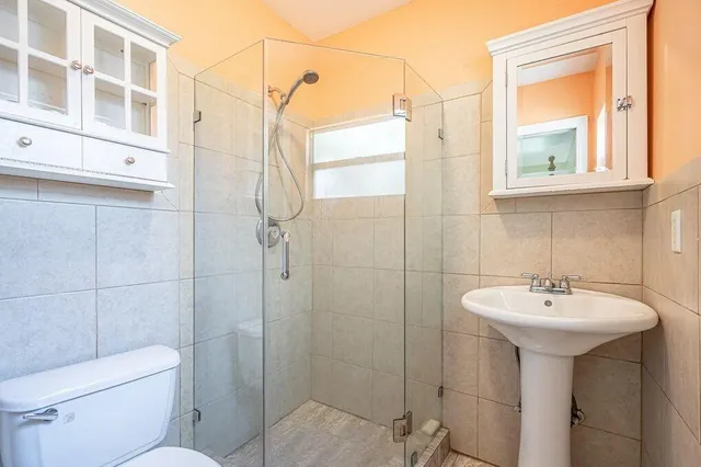 $695,000 | 213-215 Ocean Breeze, Lake Worth Beach, FL 33460