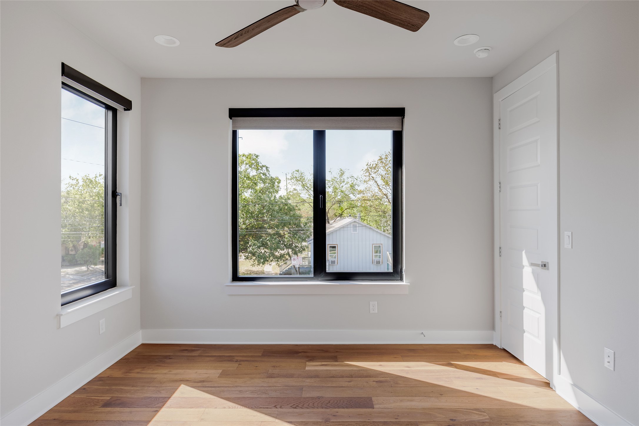 2100 Chicon Street Austin, TX 78722 - Photo 21 of 40
