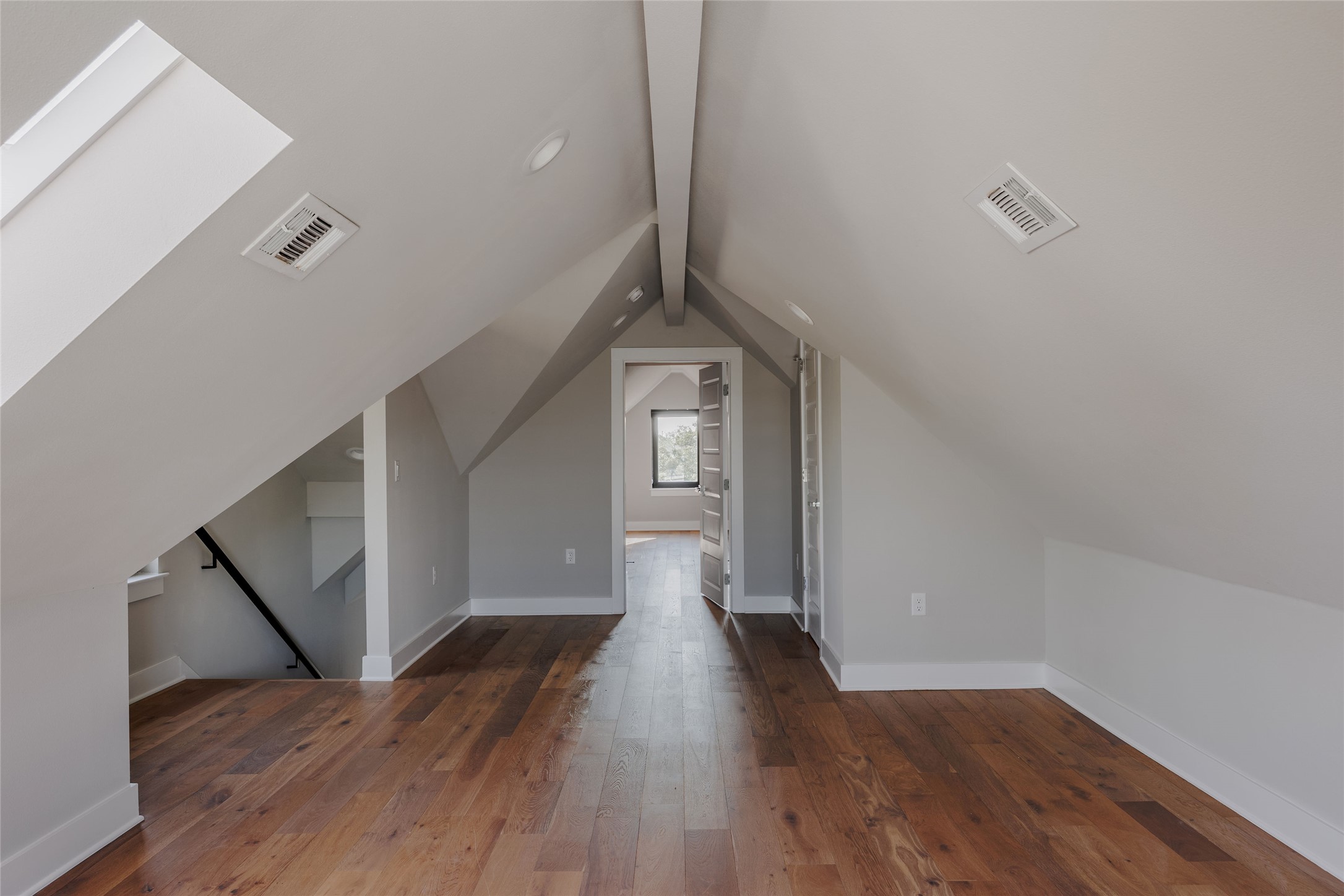 2100 Chicon Street Austin, TX 78722 - Photo 22 of 40