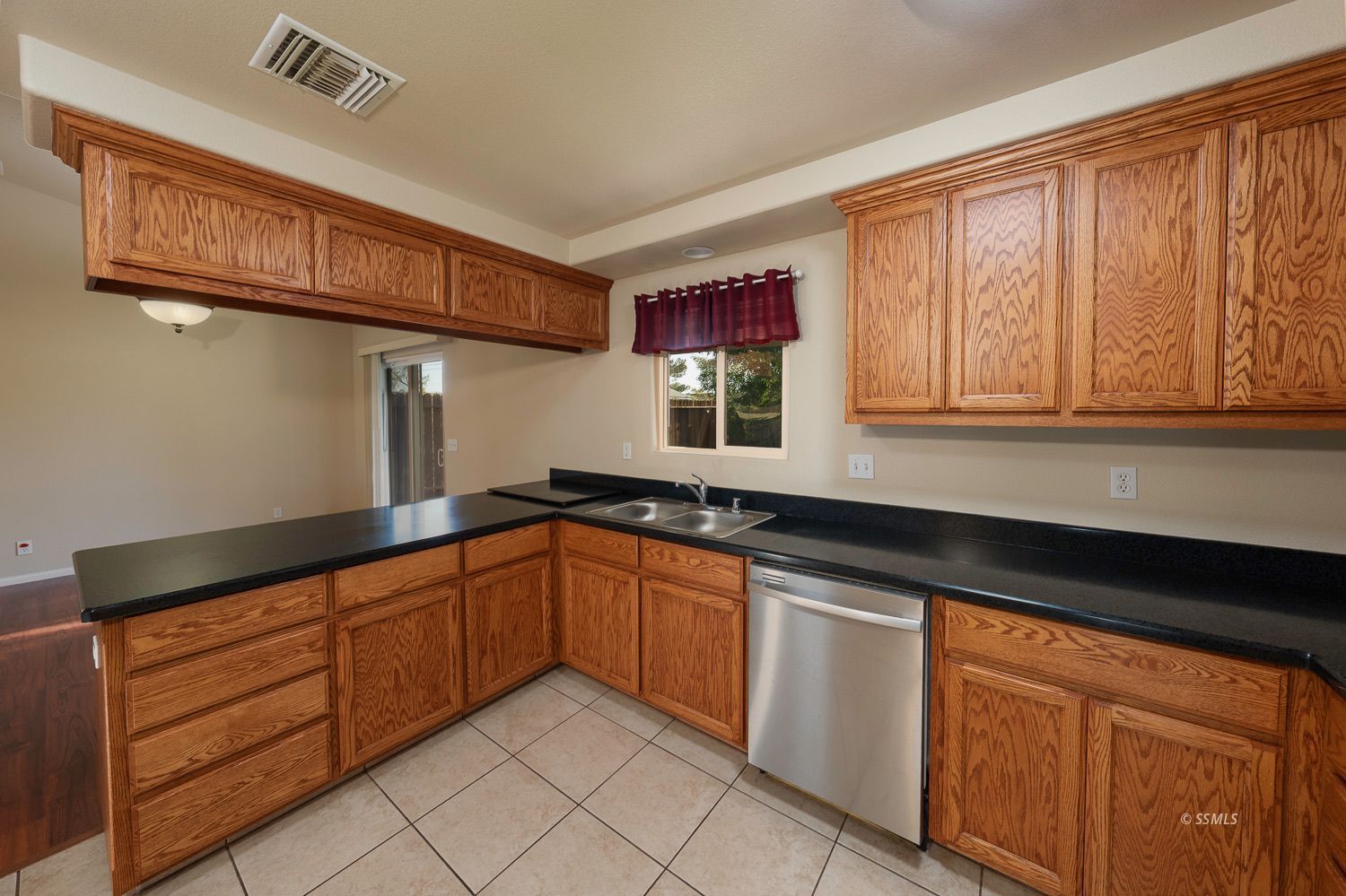 1009 South Ranger Street Ridgecrest, CA 93555 - Photo 14 of 38