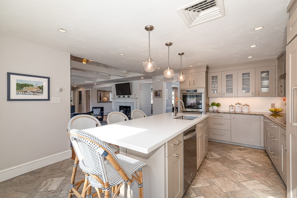 46 Jerusalem Road Cohasset, MA 02025 - Photo 15 of 41 Gallery Image 15