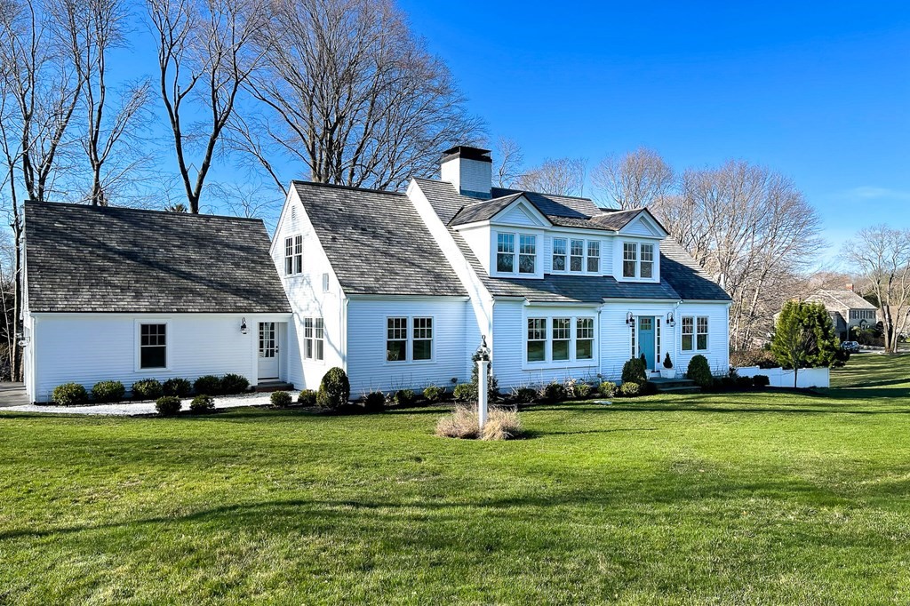 46 Jerusalem Road Cohasset, MA 02025 - Photo 2 of 41 Gallery Image 2