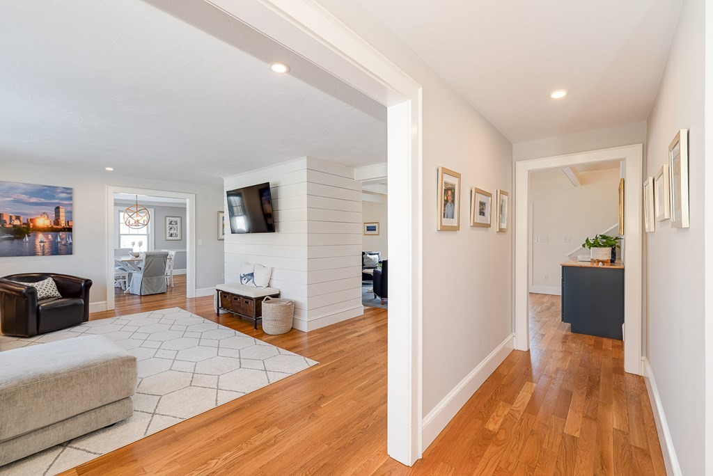 46 Jerusalem Road Cohasset, MA 02025 - Photo 8 of 41 Gallery Image 8
