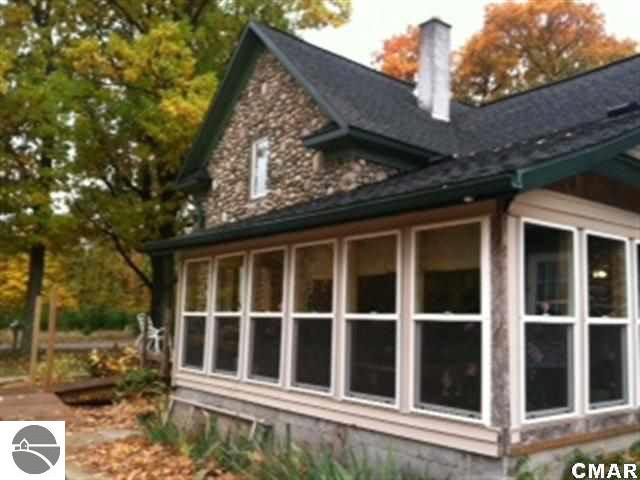 9640 West Drew Road Weidman, MI 48893 - Photo 3 of 9 1769615-2.JPG