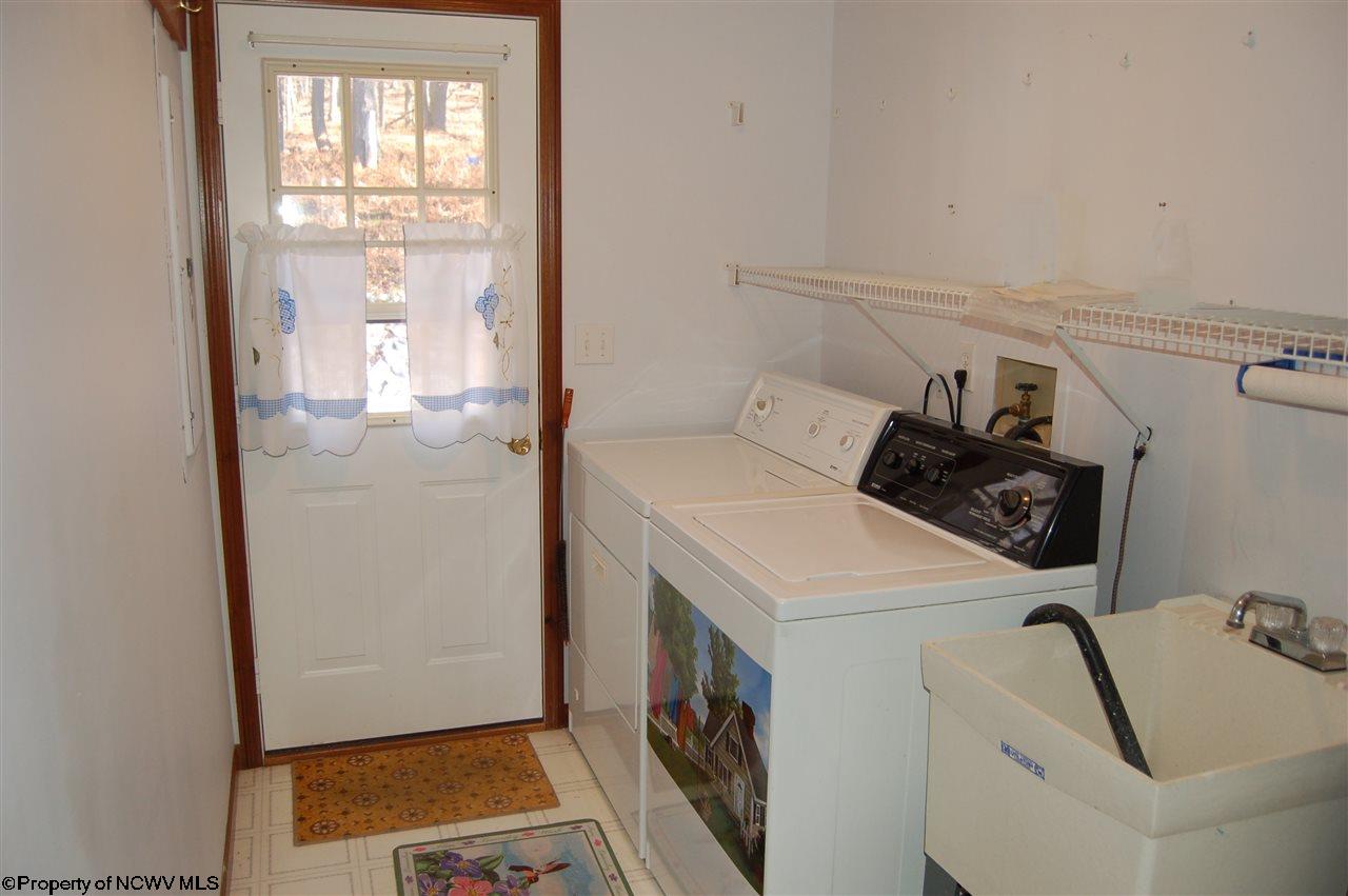 2052 Cabin Mountain Road Davis, WV 26260 - Photo 13 of 20 Gallery Image 13