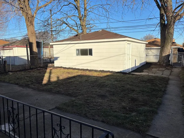 $269,900 | 12919 South Escanaba Avenue, Chicago, IL 60633