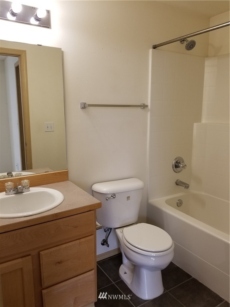 4003 152nd Place Southeast Bothell, WA 98012 - Photo 5 of 12