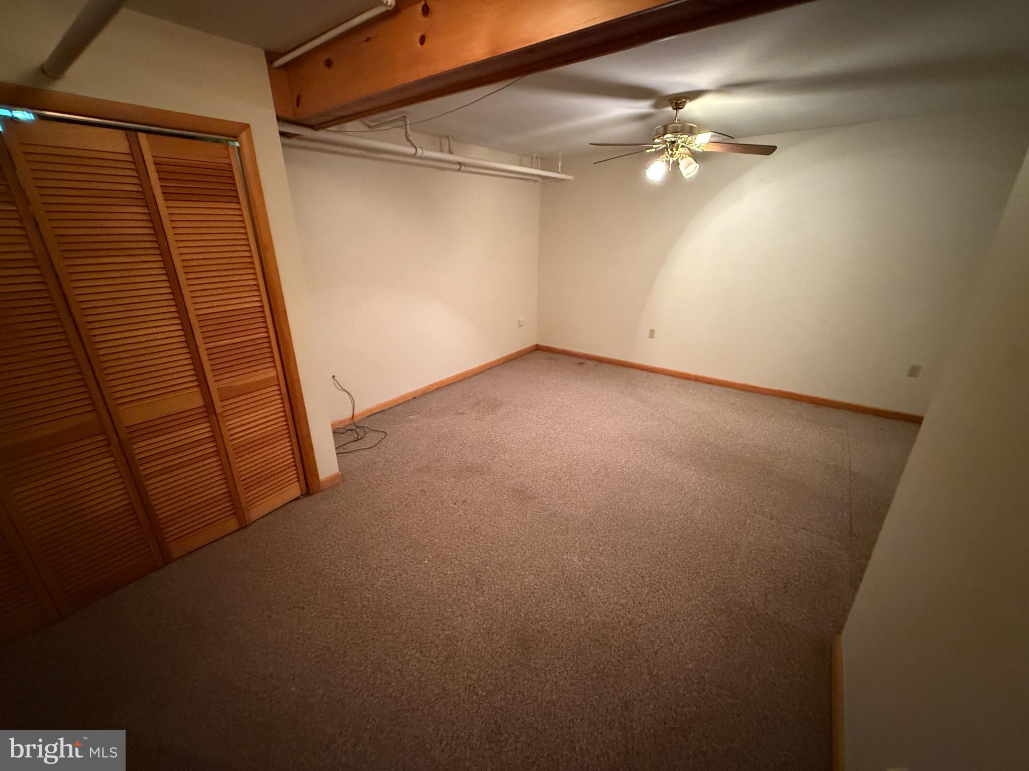 714 Wayne Avenue West Reading, PA 19611 - Photo 13 of 16 a view of an empty room