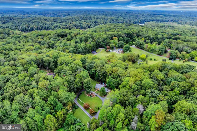$1,325,000 | 12215 Henderson Road, Clifton, VA 20124