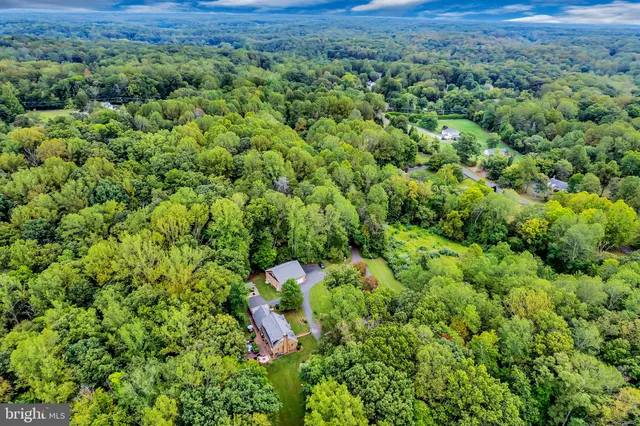 $1,325,000 | 12215 Henderson Road, Clifton, VA 20124
