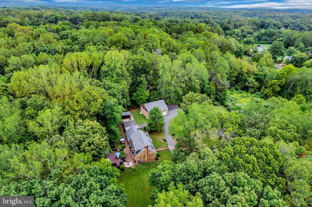 $1,325,000 | 12215 Henderson Road, Clifton, VA 20124