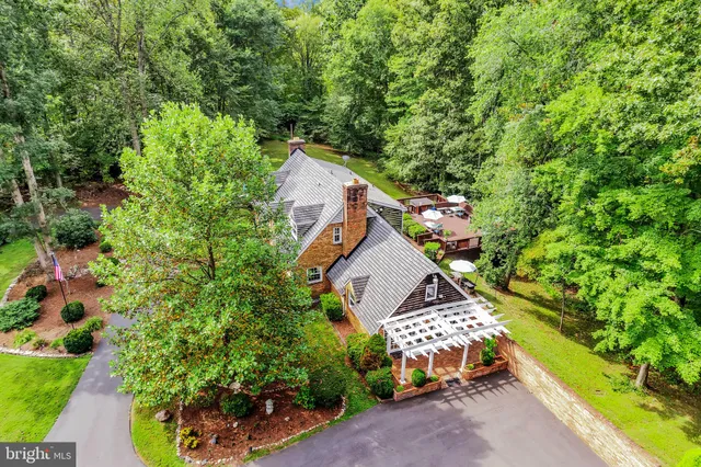 $1,325,000 | 12215 Henderson Road, Clifton, VA 20124