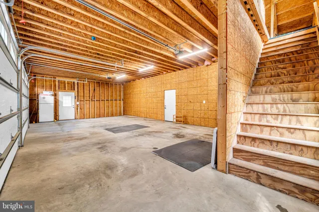 $1,325,000 | 12215 Henderson Road, Clifton, VA 20124