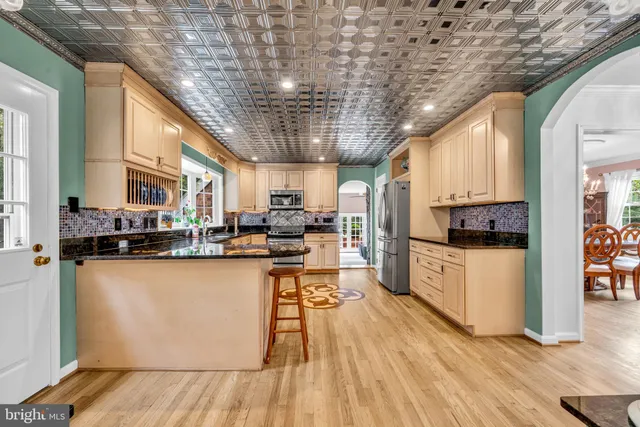 $1,325,000 | 12215 Henderson Road, Clifton, VA 20124