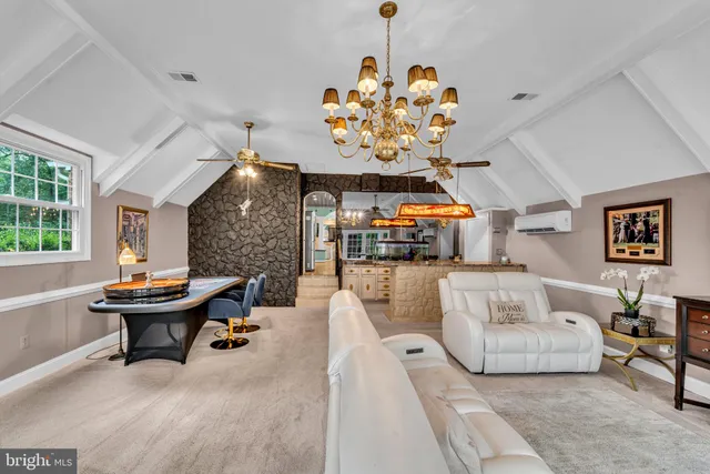 $1,325,000 | 12215 Henderson Road, Clifton, VA 20124