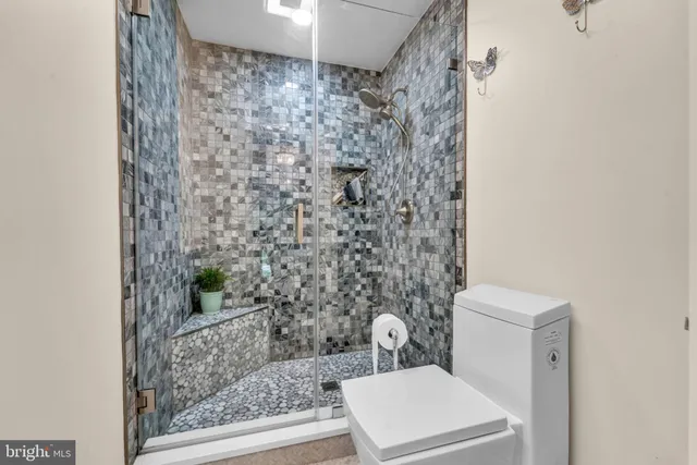 $1,325,000 | 12215 Henderson Road, Clifton, VA 20124