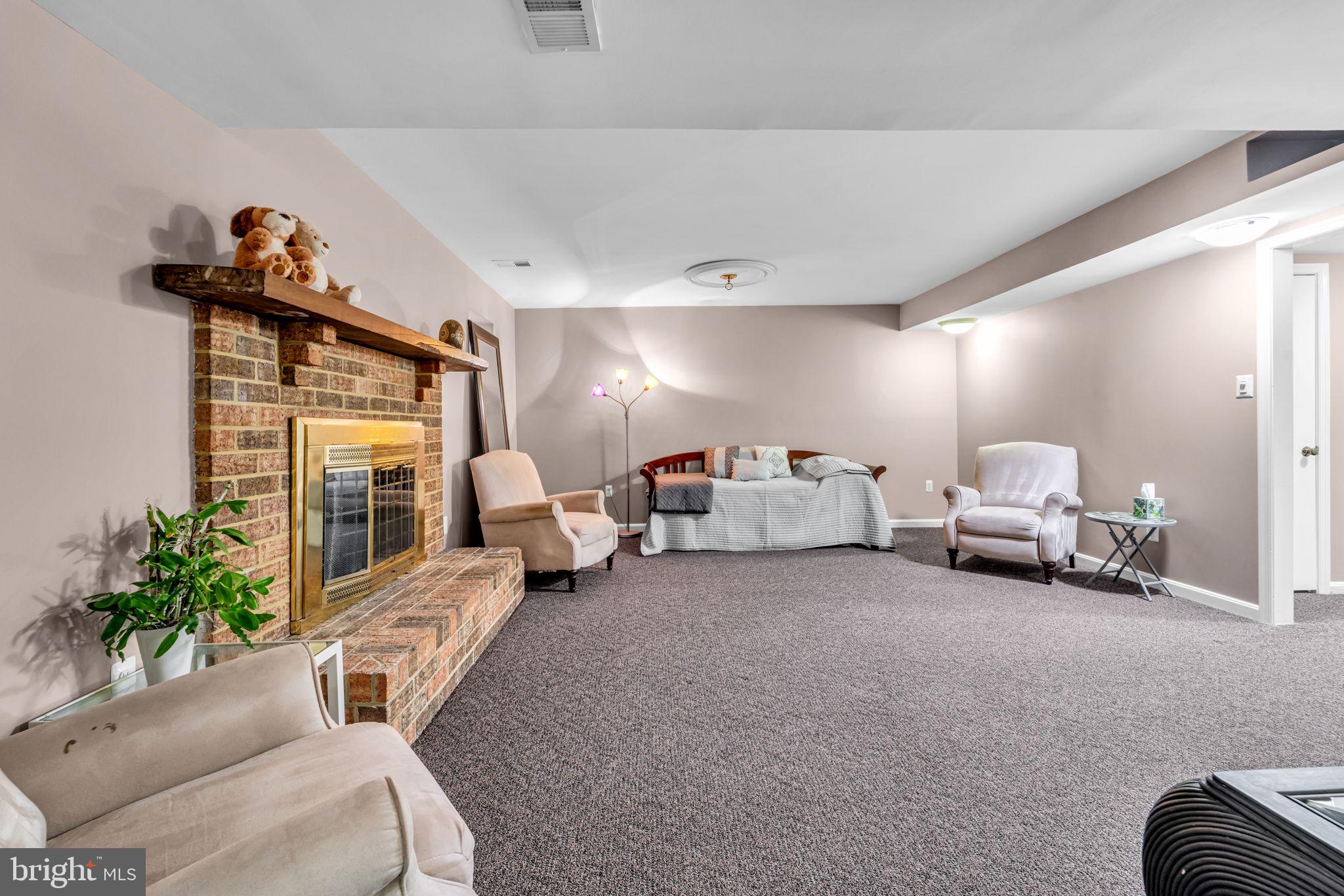 12215 Henderson Road Clifton, VA 20124 - Photo 54 of 145