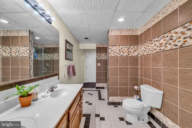 $1,325,000 | 12215 Henderson Road, Clifton, VA 20124