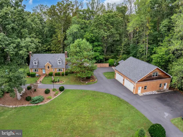 $1,325,000 | 12215 Henderson Road, Clifton, VA 20124